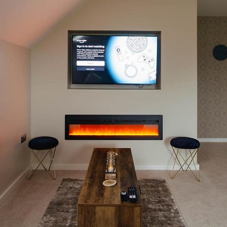The Cosy Inn - Luxury Private Hot-Tub Dungiven Esterno foto