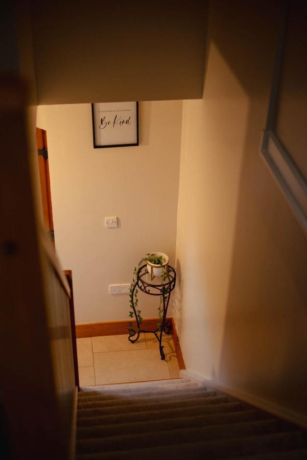 The Cosy Inn - Luxury Private Hot-Tub Dungiven Esterno foto